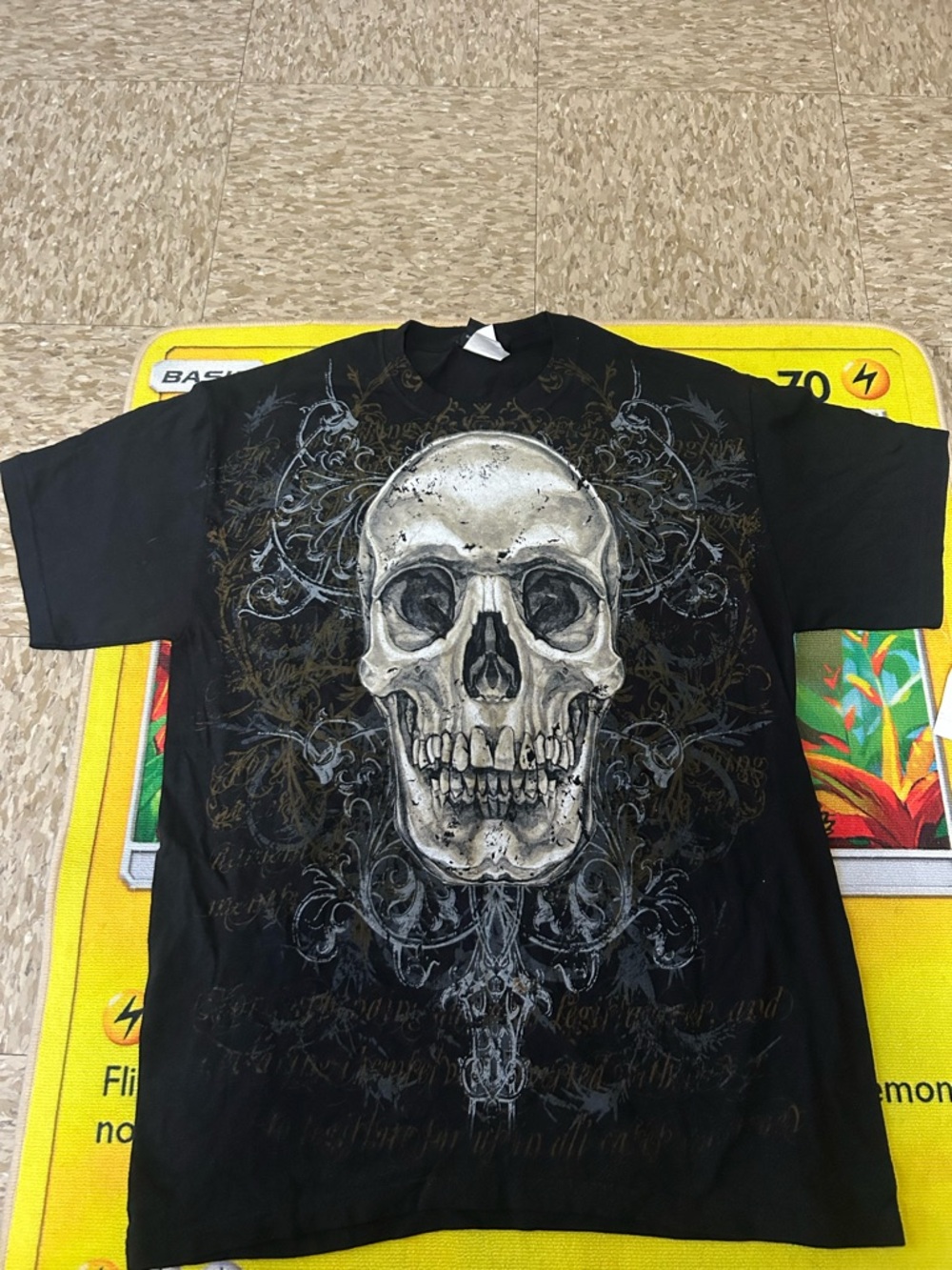 Source Unknown Black Skull Graphic Short-Sleeve Tee